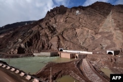 Tajikistan's Roghun hydroelectric dam, about 100 kilometers northeast of the capital, Dushanbe. (file photo)