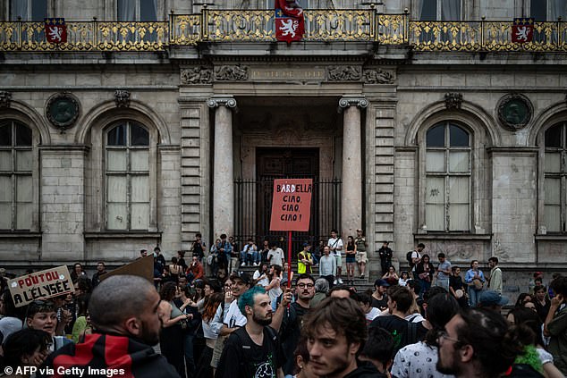 People gather on the Terreaux square to demonstrate against French far-right party Rassemblement National (RN) in Lyon, on June 30, 2024