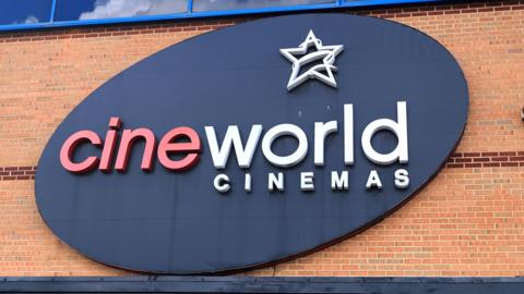 Sign saying Cineworld