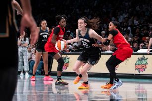 Breanna Stewart scored 22 points for the Liberty on Sunday.