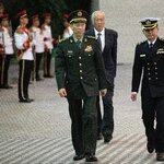 中国两任国防部长被开除党籍军籍