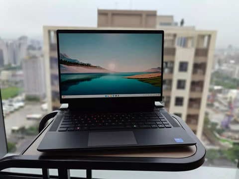 Alienware x16 R2 review – powerful gaming laptop with a premium design