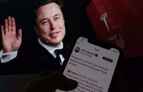 Elon Musk now needs to prove Tesla is his real priority