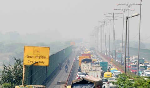 Delhi's pollution will go up against anti-smog guns, hotspot detection, and 50 teams this winter as stubble burning makes an early mark in its skies