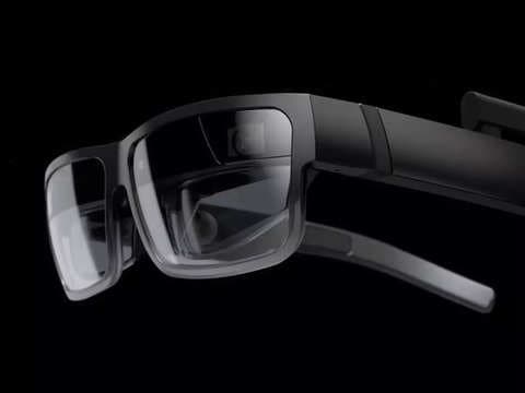 Project Ironman: Leak sheds light on Motorola’s AR glasses with touchpad-bearing neckband and Snapdragon 8 Gen 1 chipset