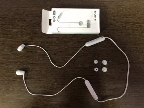 Sony WI-C100 wireless headphones review