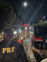 PRF realiza Operação Rodovida com ações direcionadas a fiscalização de alcoolemia e prevenção de acidentes na região de Veranópolis